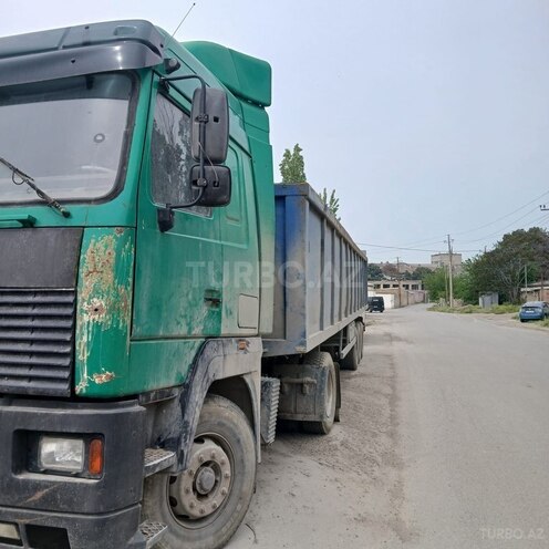 MAZ 643008-5