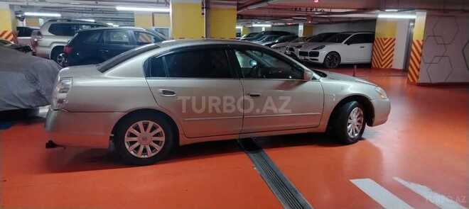 Nissan Altima-3