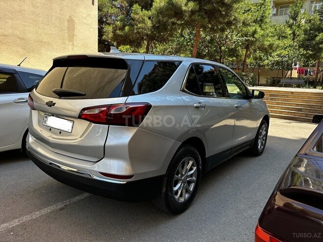 Chevrolet Equinox-7