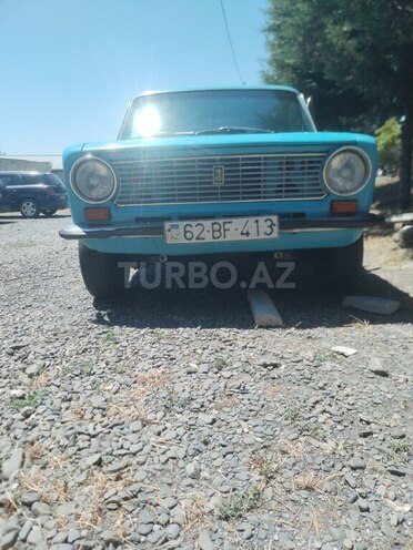 LADA (VAZ) 21011-1