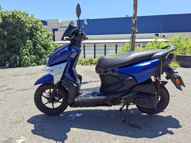 Yamaha RayZR Street Rally 125-2