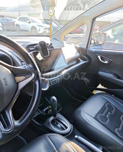 Honda Jazz-6