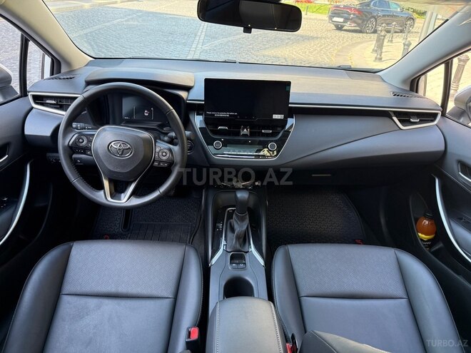 Toyota Corolla-10
