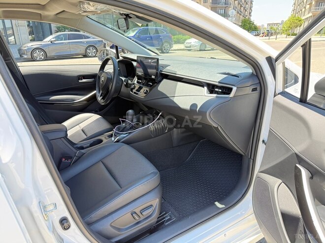 Toyota Corolla-8