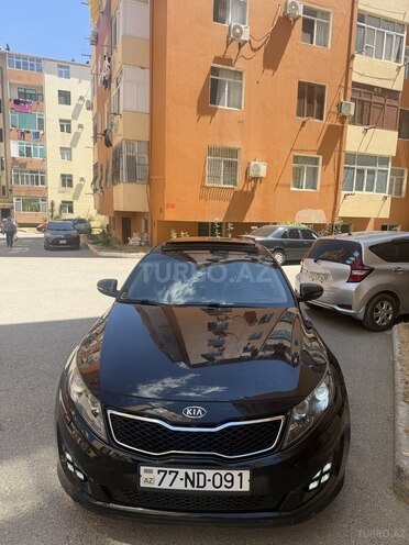 Kia Optima-4