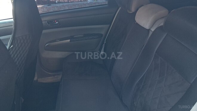 Toyota Prius-9