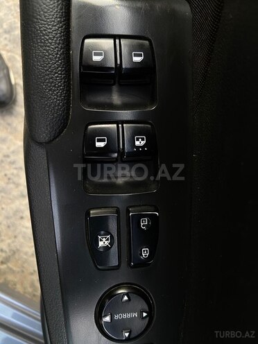 Hyundai Accent-9