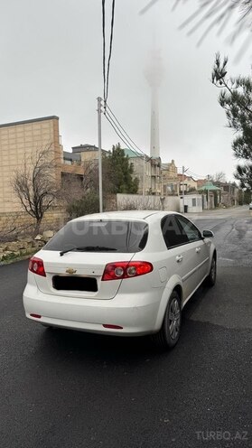 Chevrolet Lacetti-4