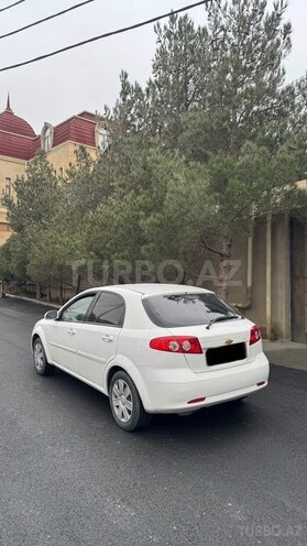 Chevrolet Lacetti-3