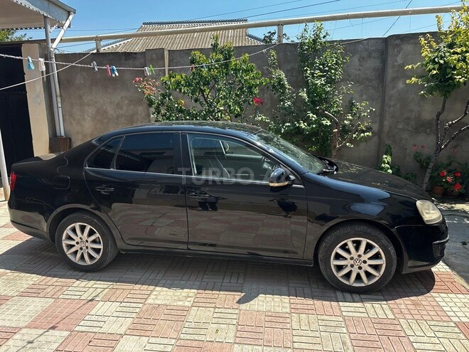Volkswagen Jetta-6
