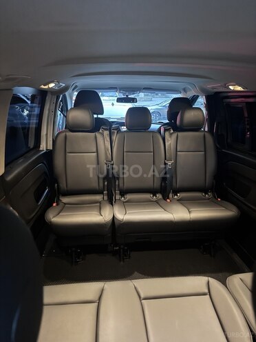 Mercedes Vito 119 CDI-11