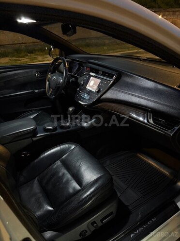 Toyota Avalon-17