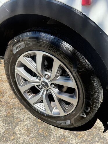 Kia Sportage-8