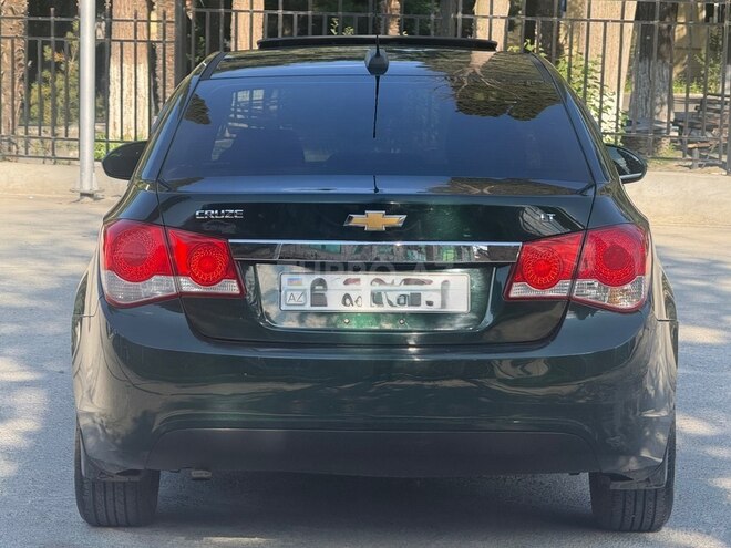 Chevrolet Cruze-5