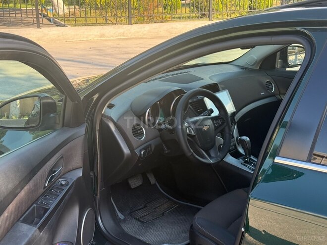Chevrolet Cruze-7