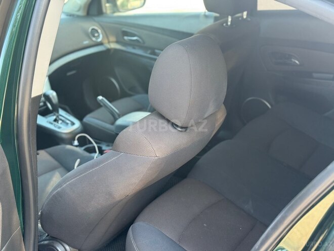 Chevrolet Cruze-8