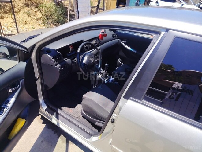 Toyota Corolla-18