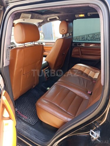 Volkswagen Touareg-8