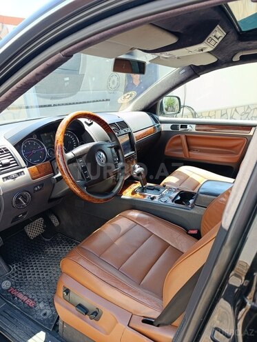 Volkswagen Touareg-6
