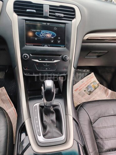 Ford Fusion (North America)-10
