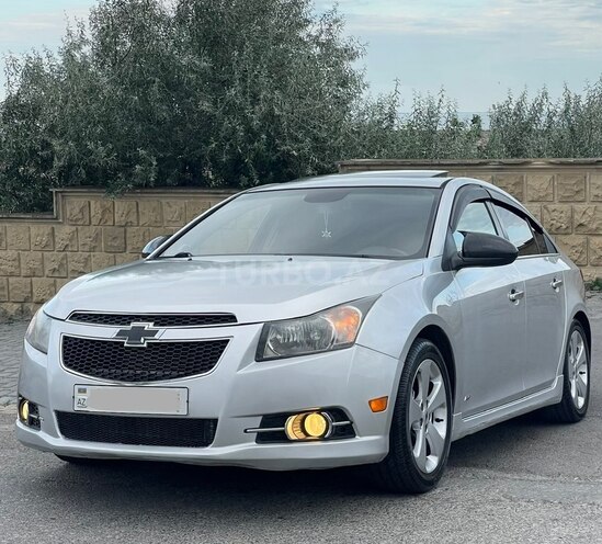 Chevrolet Cruze-1
