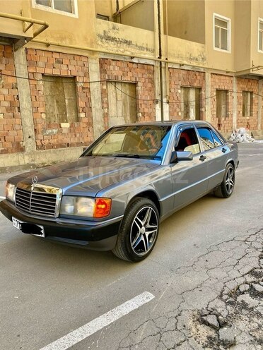 Mercedes 190-14
