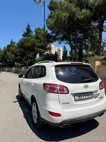 Hyundai Santa Fe-7