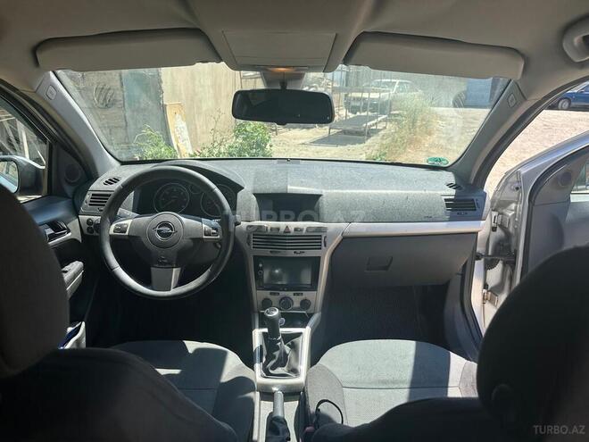Opel Astra-3
