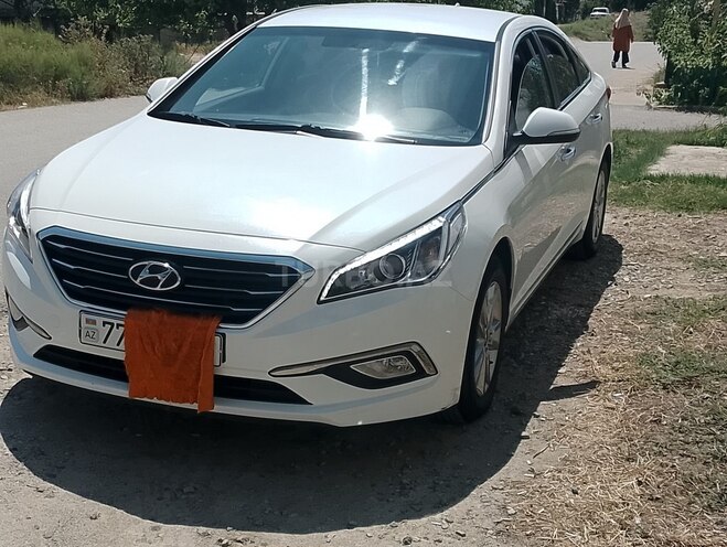 Hyundai Sonata-10