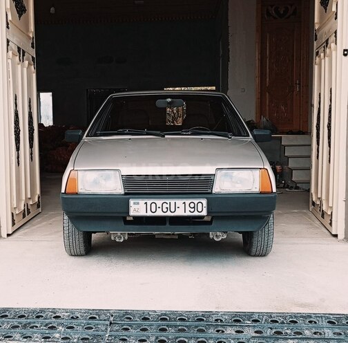 LADA (VAZ) 21099-1