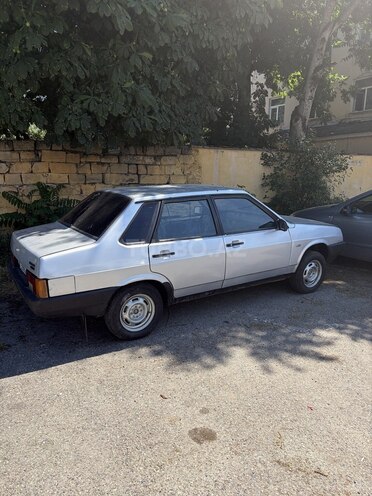 LADA (VAZ) 21099-4