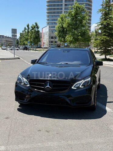 Mercedes E 250-1
