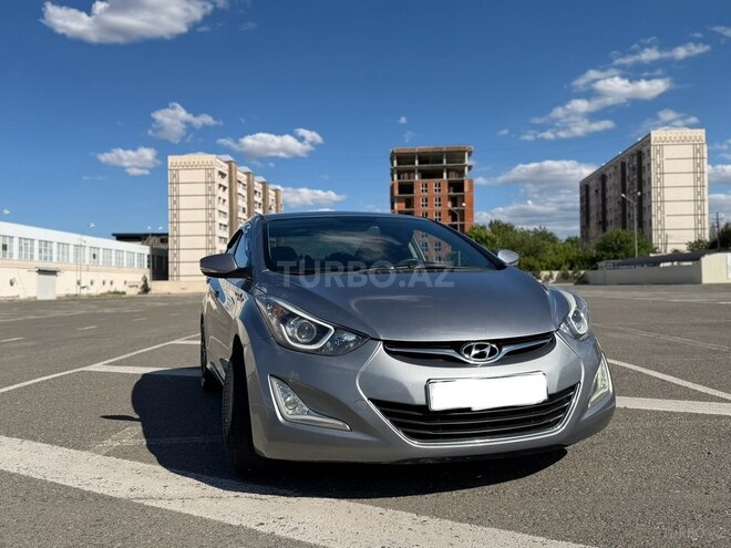 Hyundai Avante-4