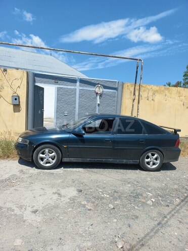 Opel Vectra-3