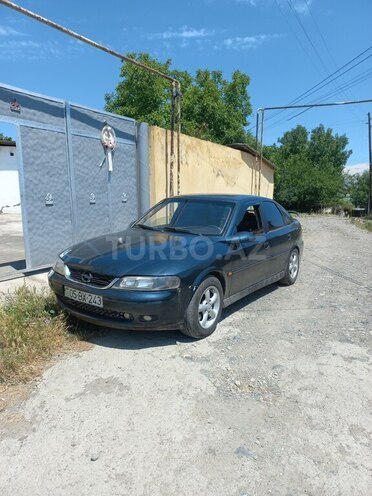 Opel Vectra-1