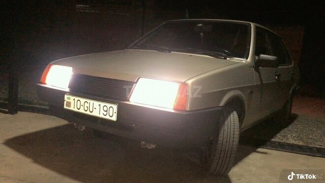 LADA (VAZ) 21099-5
