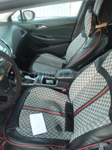 Chevrolet Cruze-5