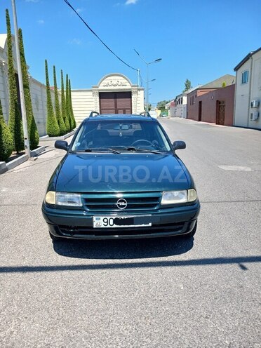 Opel Astra-1