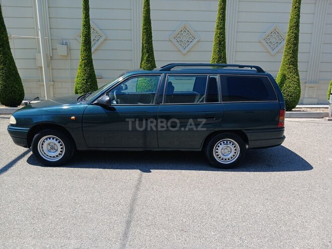 Opel Astra-6