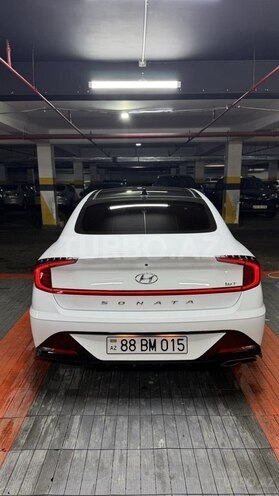 Hyundai Sonata-7