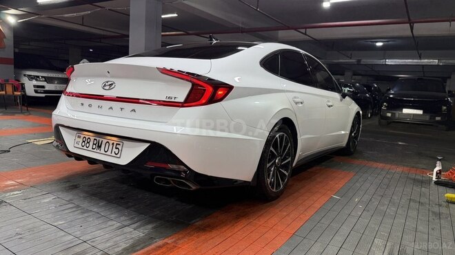 Hyundai Sonata-6