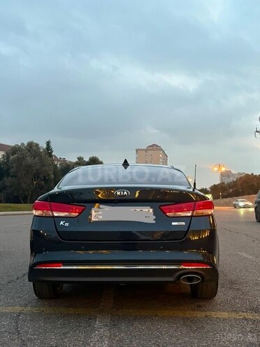 Kia K5-5