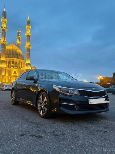 Kia K5-3