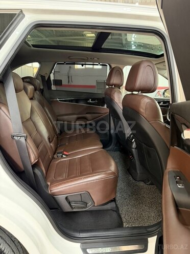 Kia Sorento-20
