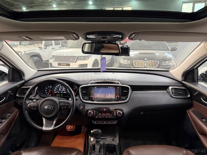 Kia Sorento-26