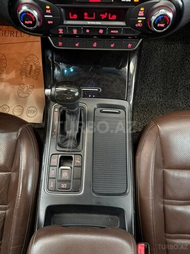 Kia Sorento-29