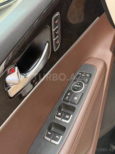 Kia Sorento-17