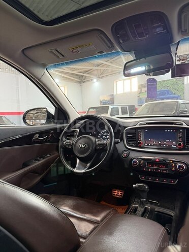Kia Sorento-27