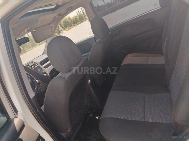 Kia Sportage-11