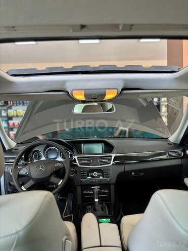 Mercedes E 220-3